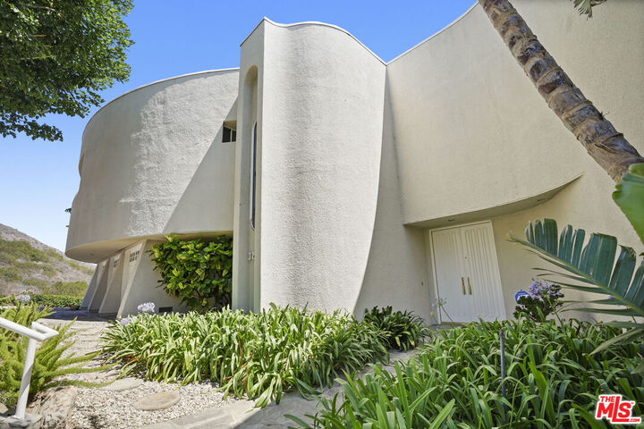 Property Photo:  32215 Pacific Coast Hwy  CA 90265 