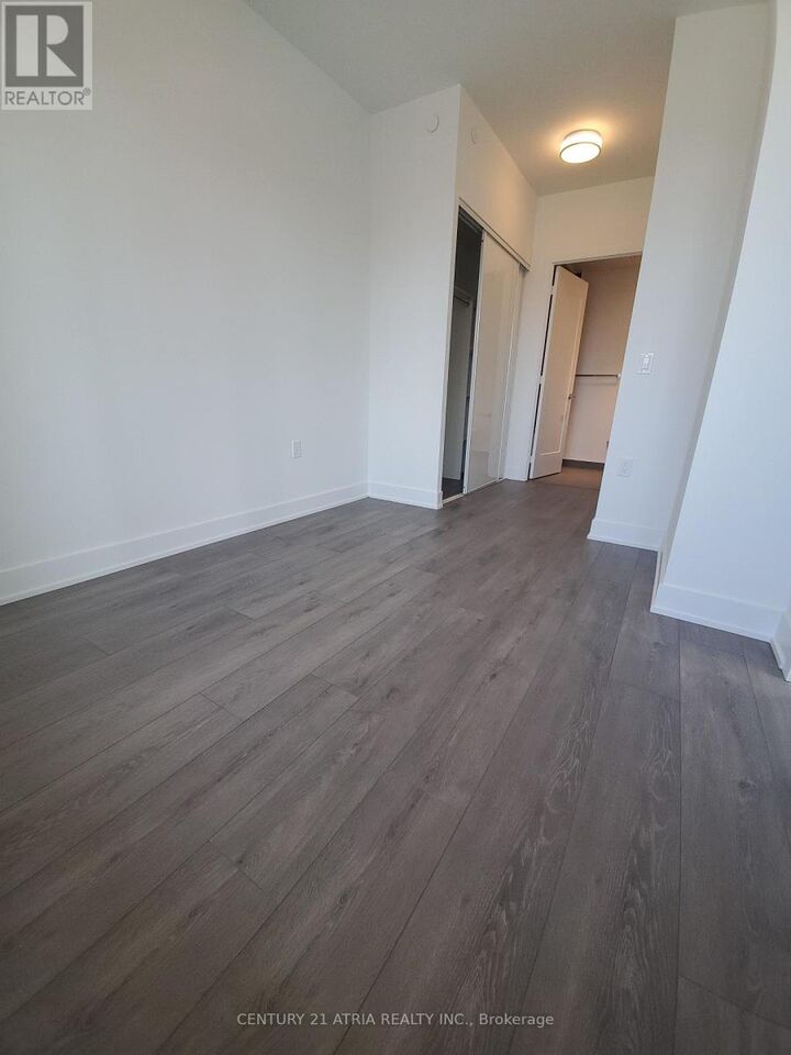 Property Photo:  575 Bloor Street East 2108  ON M4W 0B2 