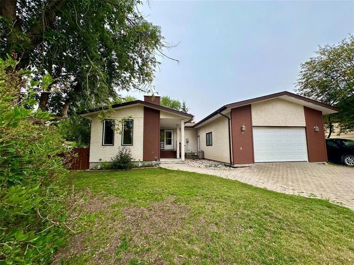 9 Frechette Place  The Pas MB R9A 1T3 photo