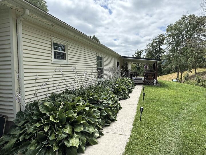 Property Photo: 1689 Bell Crouch Road WV 26273