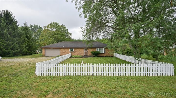 8867 E National Road  South Vienna OH 45369 photo