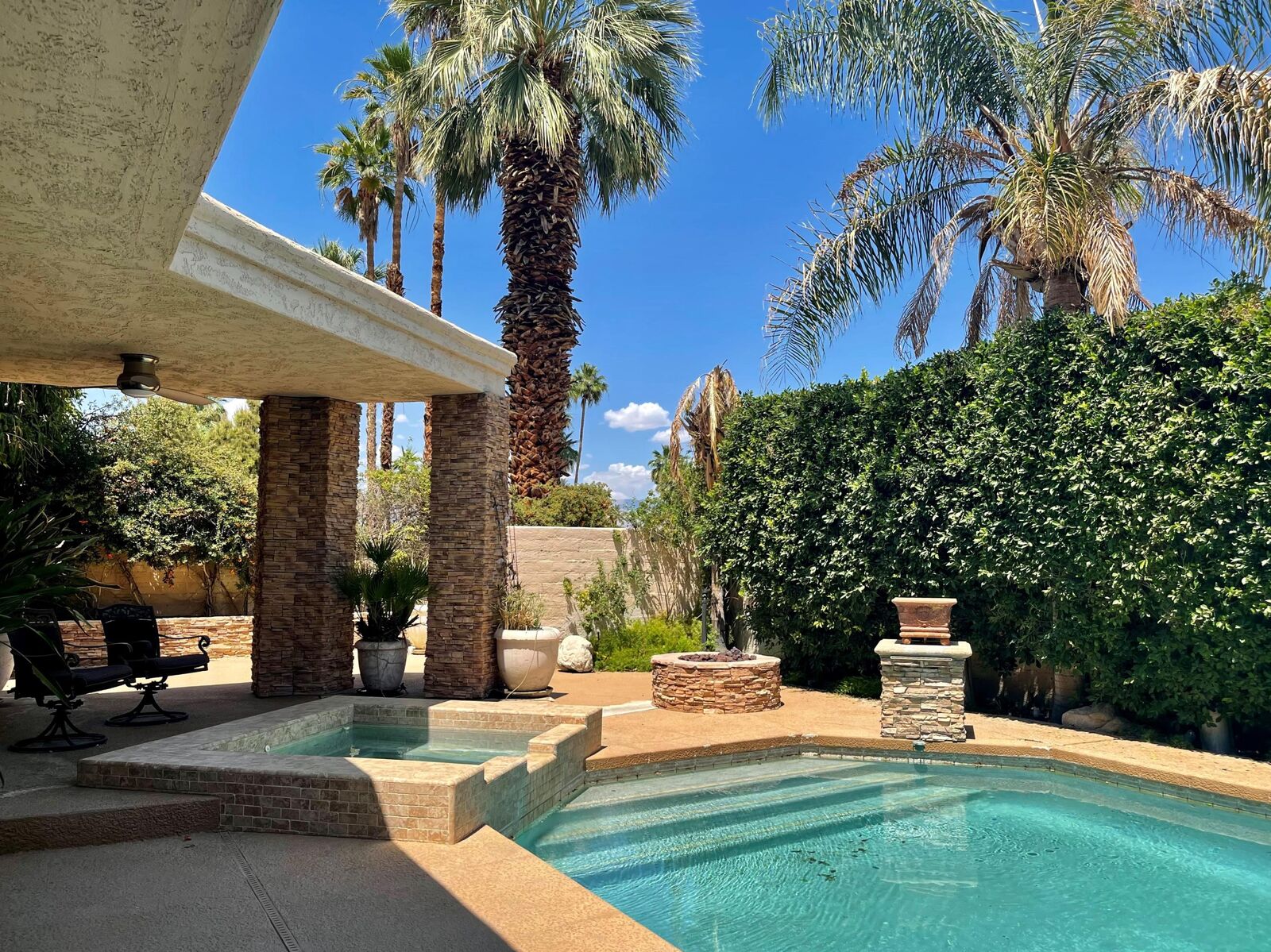 Property Photo:  45640 Rancho Palmeras Drive  CA 92210 
