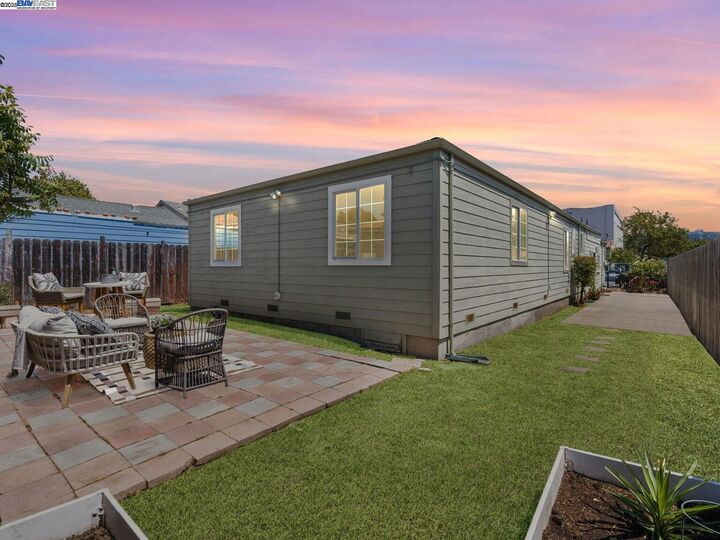 Property Photo:  455 32nd St  CA 94804 