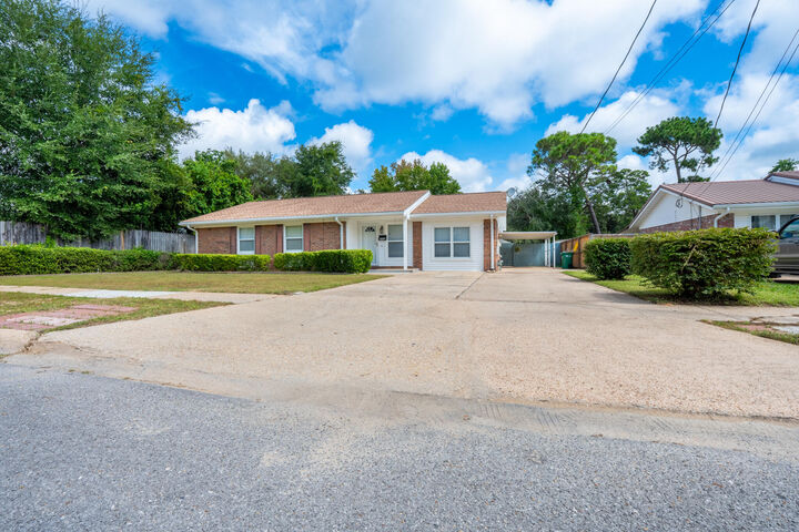 Property Photo:  503 22nd Street  FL 32578 