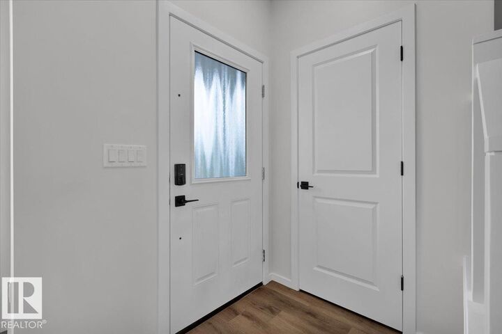 Property Photo: 25 Ficus Way AB T8L 0Z6