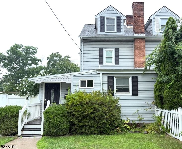 Property Photo:  33 Ringwood Ave  NJ 07442 