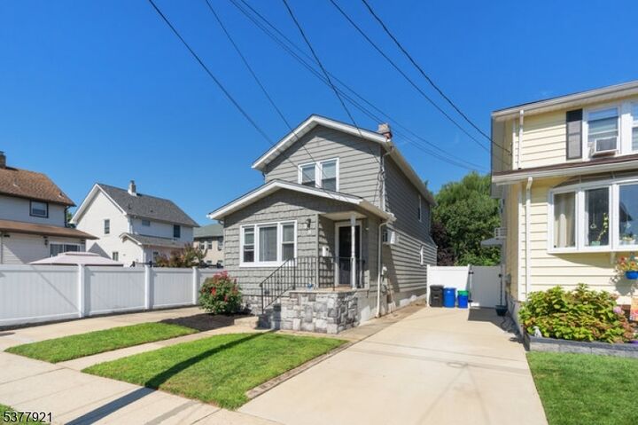 Property Photo:  55 Lafayette Pl  NJ 07071 