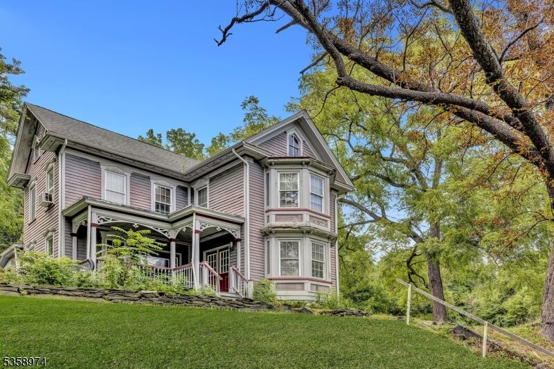 Property Photo:  301 Route31  NJ 07863 