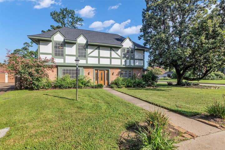 25511 Yellow Pine Circle  Spring TX 77380 photo