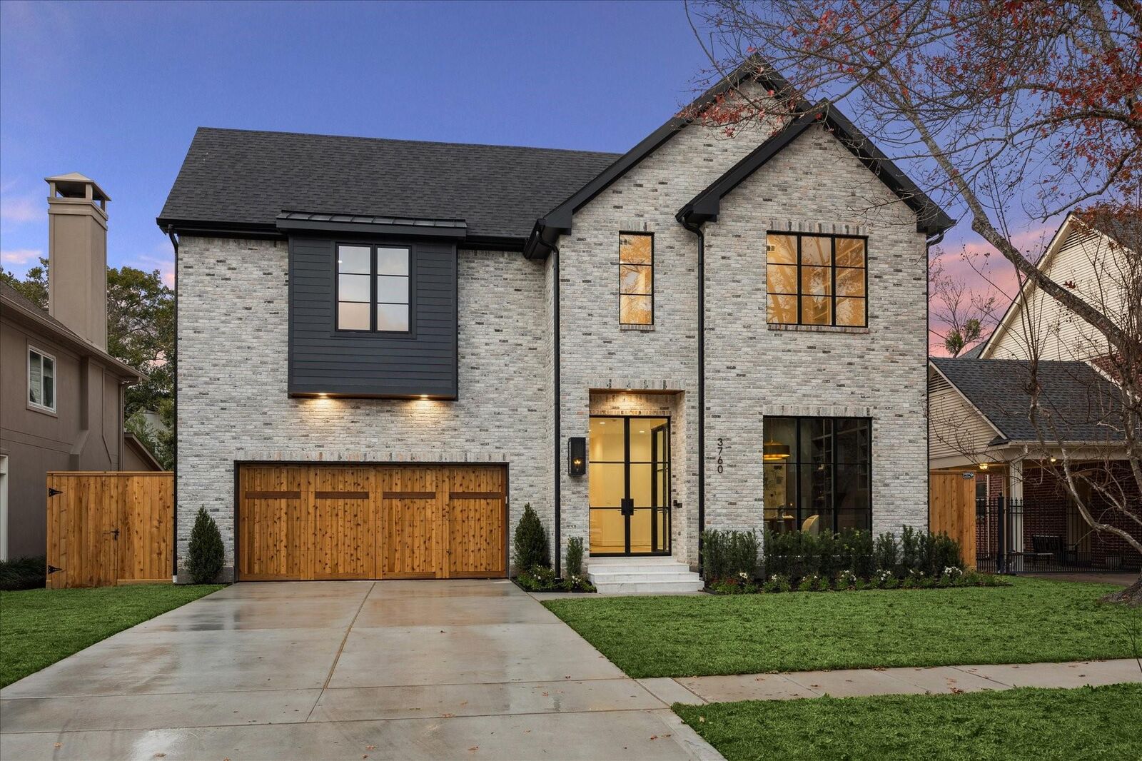 Property Photo: 3760 Arnold Street TX 77005