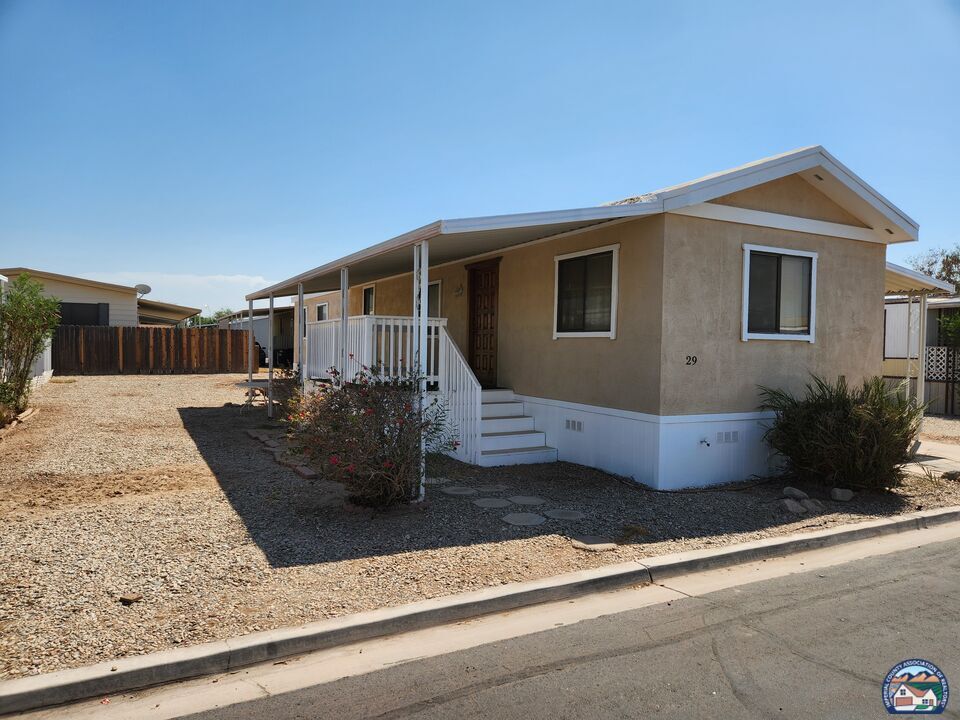 Property Photo: 1850 Lincoln Ave 29 CA 92243