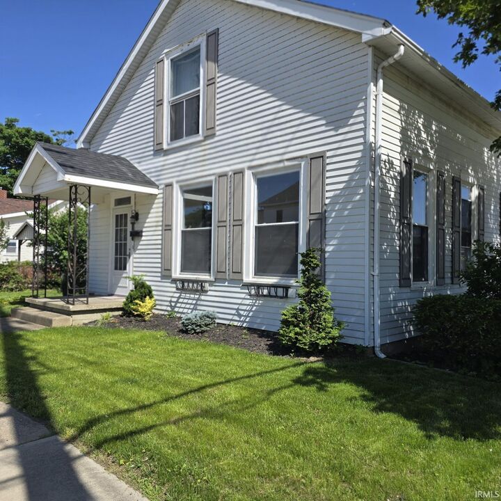314 S 6th Street  Vincennes IN 47591 photo