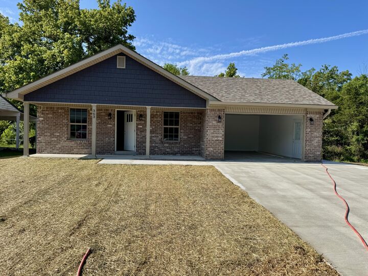 366 Baldwin Street  Berea KY 40403 photo