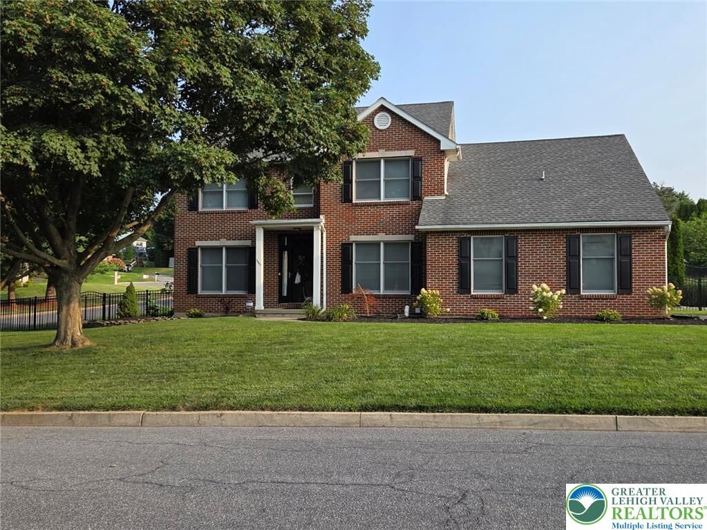 Property Photo: 3903 Tamarind Drive PA 18020
