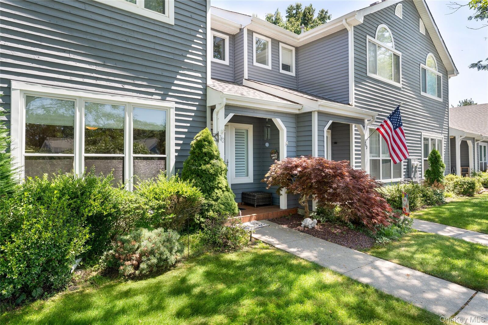 Property Photo:  742 Birchwood Park Drive  NY 11953