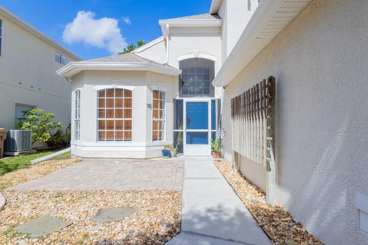 Property Photo:  171 Westmoreland Circle  FL 34744 