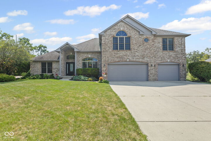 Property Photo:  4278 S Woodbridge Lane  IN 46163