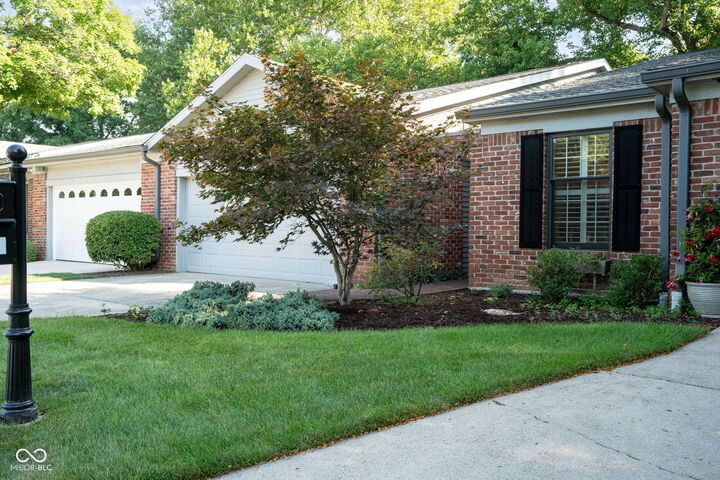 Property Photo:  8539 Quail Hollow Road  IN 46260 