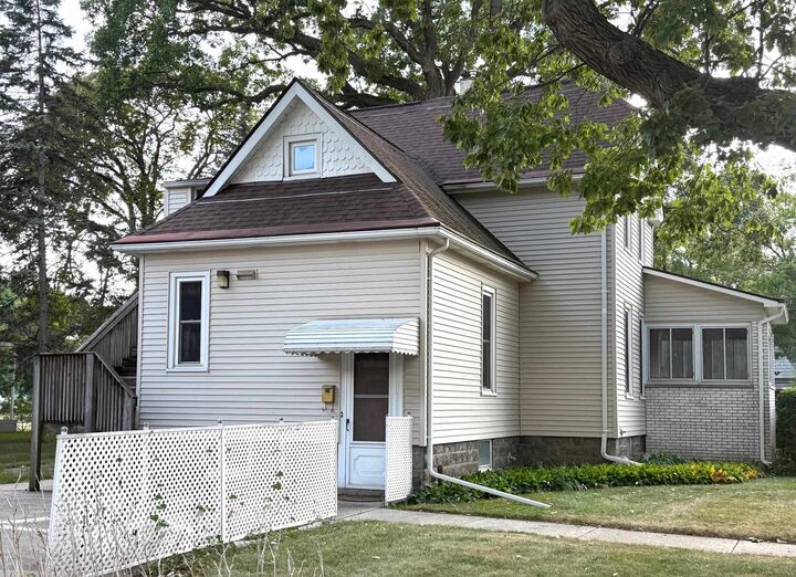 Property Photo:  1316 Park Avenue  MI 48708 