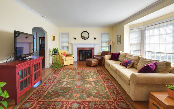 Property Photo: 211 N 88th St WI 53226