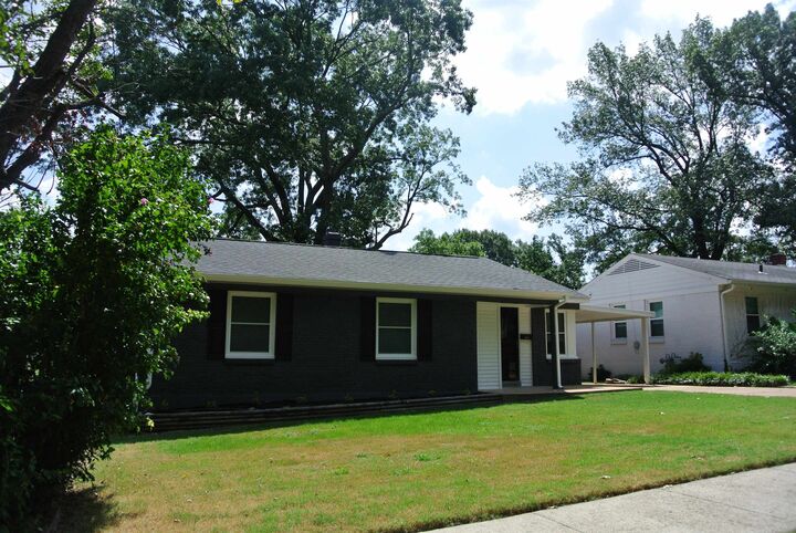 Property Photo:  574 Sabine St  TN 38117 
