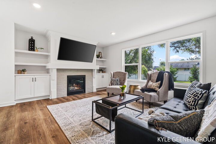 Property Photo:  740 E 8th Street  MI 49423 