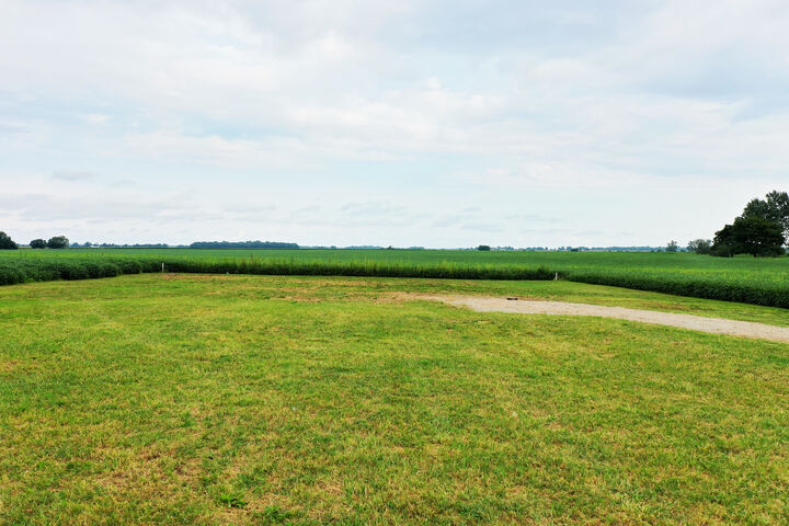 Property Photo: 10561 W State Route 17 IL 60913