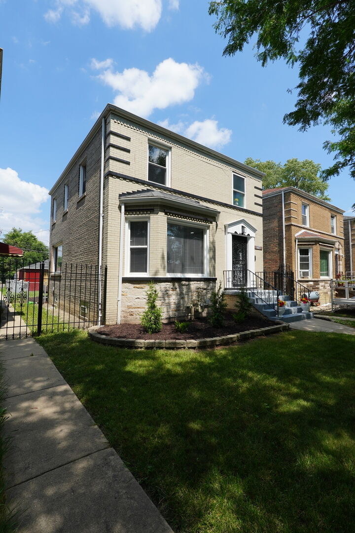 Property Photo: 1744 W 83rd Street IL 60620