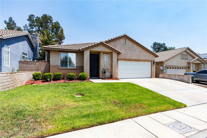 Property Photo:  7461 Indigo Lane  CA 92336 