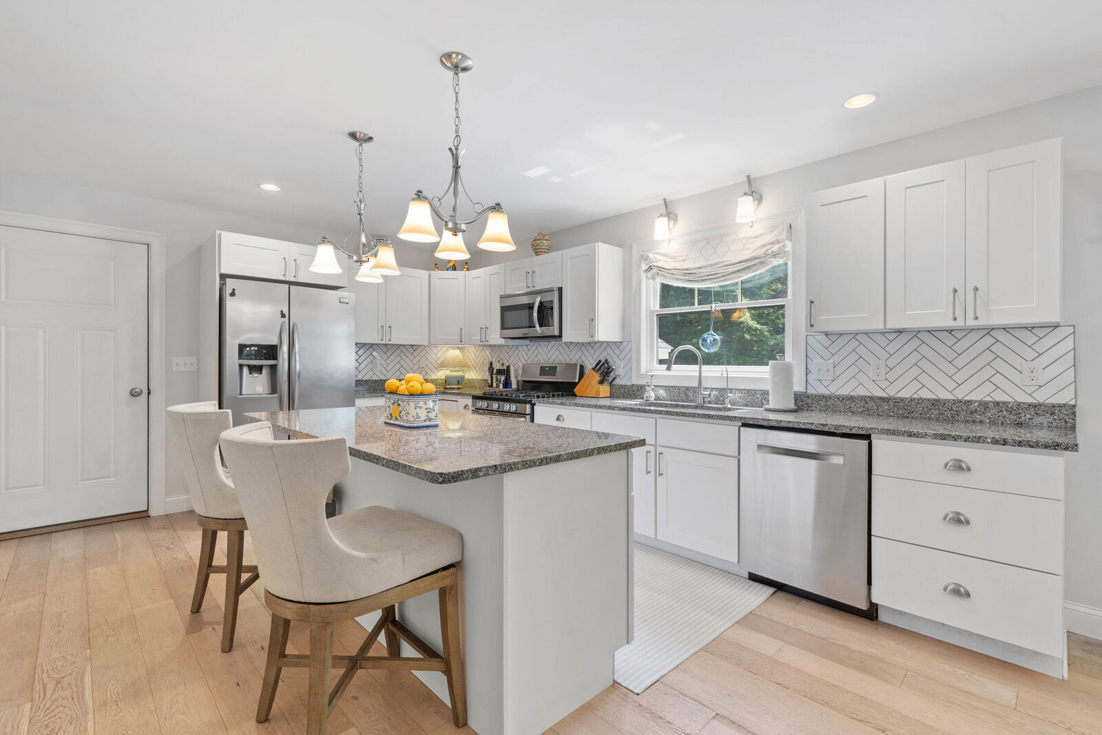 Property Photo: 49 Hadlock Road ME 04105