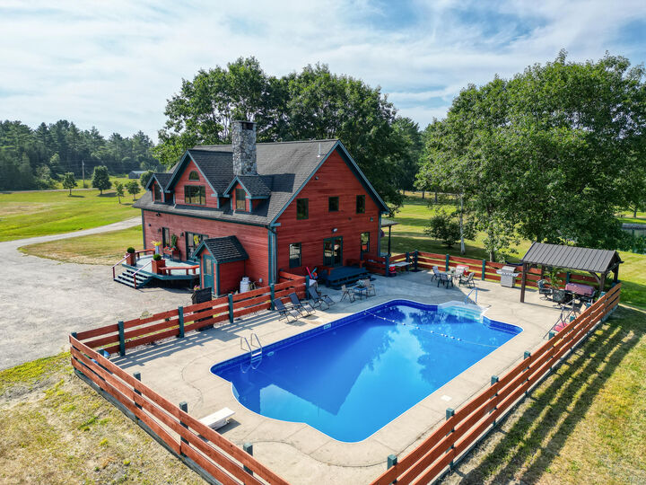 Property Photo:  62 Pine Valley Drive  ME 04924 