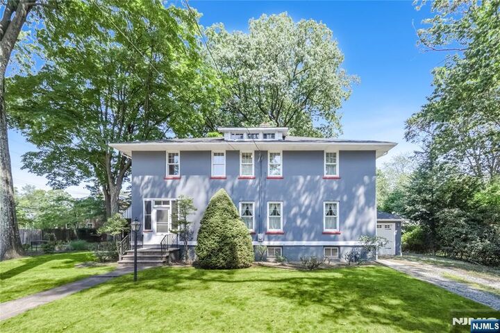Property Photo:  288 Washington Avenue  NJ 07642 