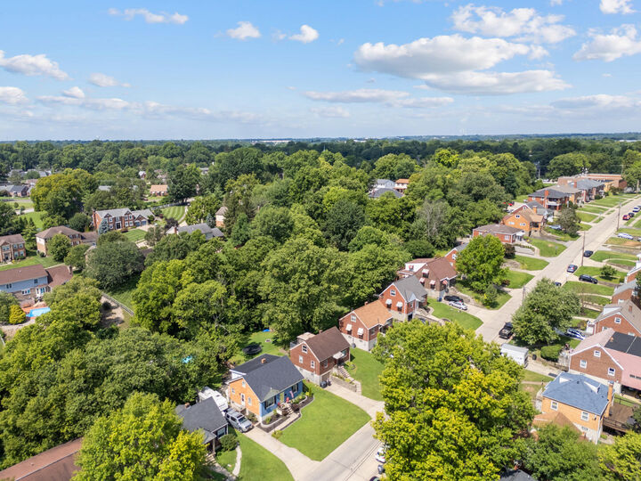 Property Photo: 39 E Lakeside Avenue KY 41017
