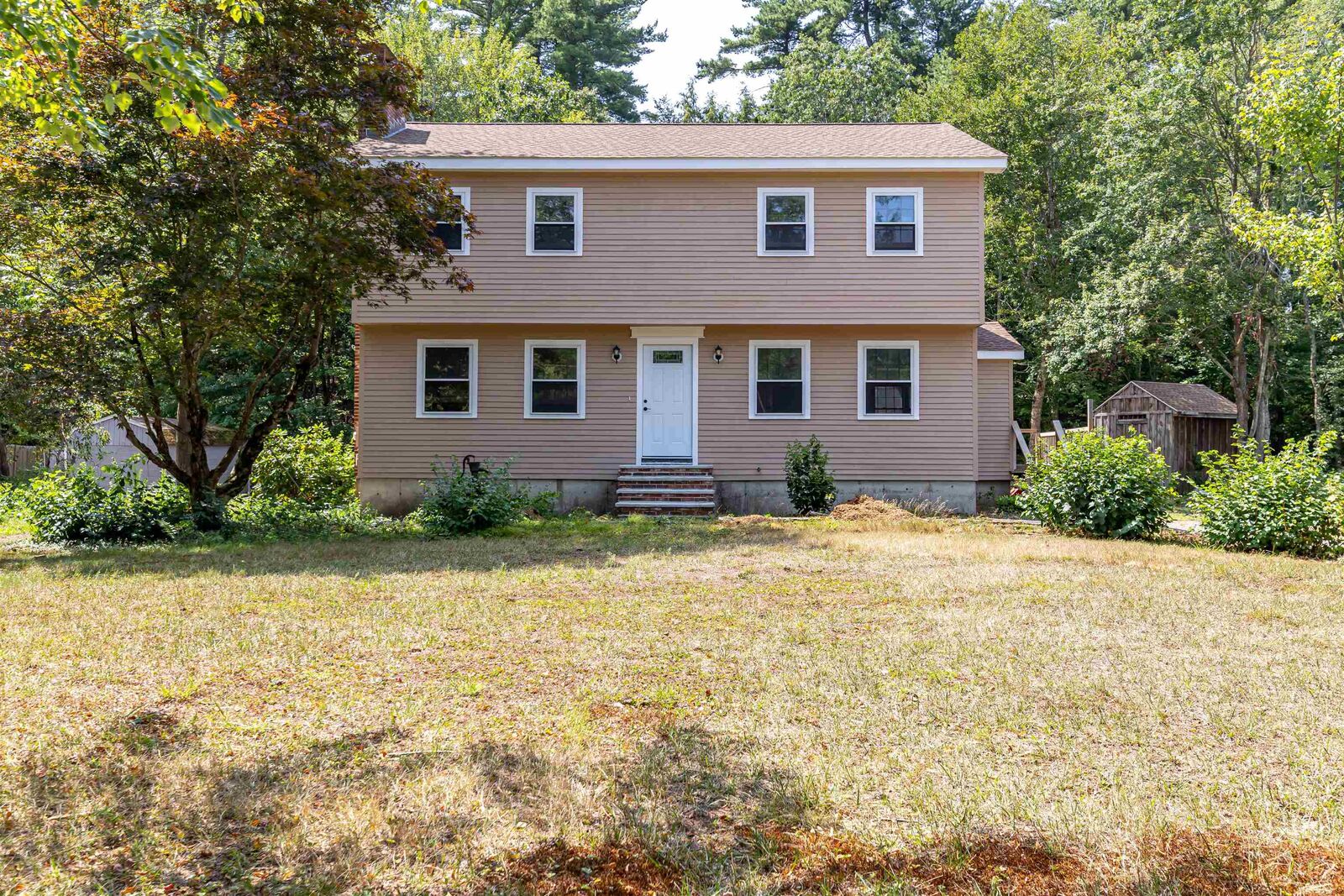 Property Photo:  3 Profile Drive  NH 03054 