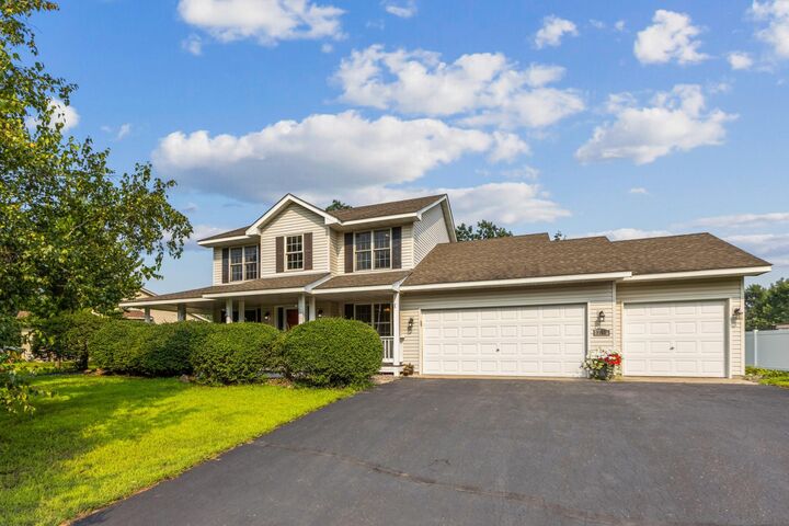 Property Photo: 5440 Highland Trail MN 55309