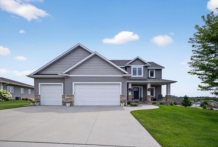 1882 Kerry Drive NE  Rochester MN 55906 photo