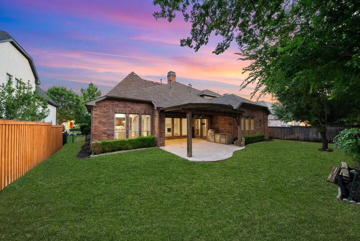 Property Photo: 3734 Hickory Grove Lane TX 75033