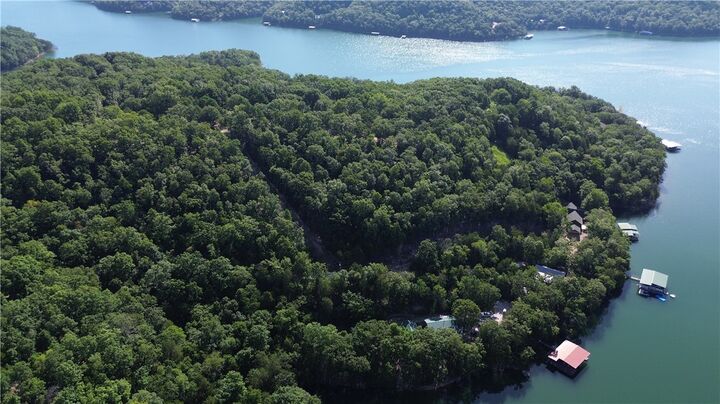Property Photo: 19145 Eagle Point Road AR 72732