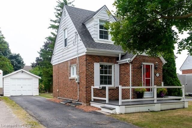 Photo de la propriété:  124 Walnut Street  ON N3T 1H4 