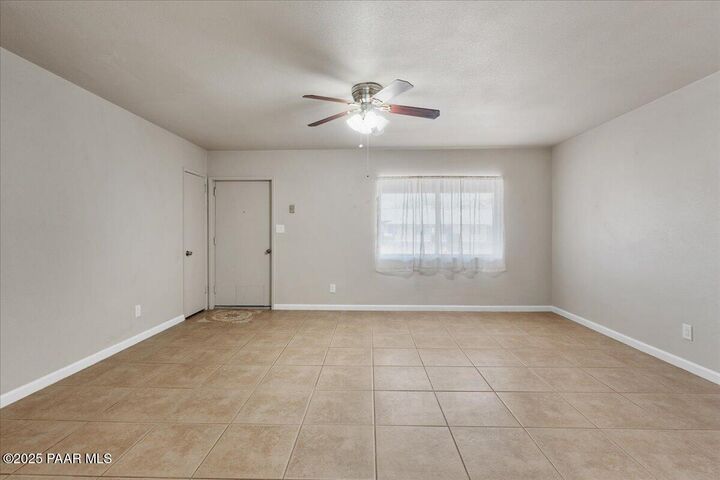Property Photo:  4175 E Valley Lane  AZ 86335 
