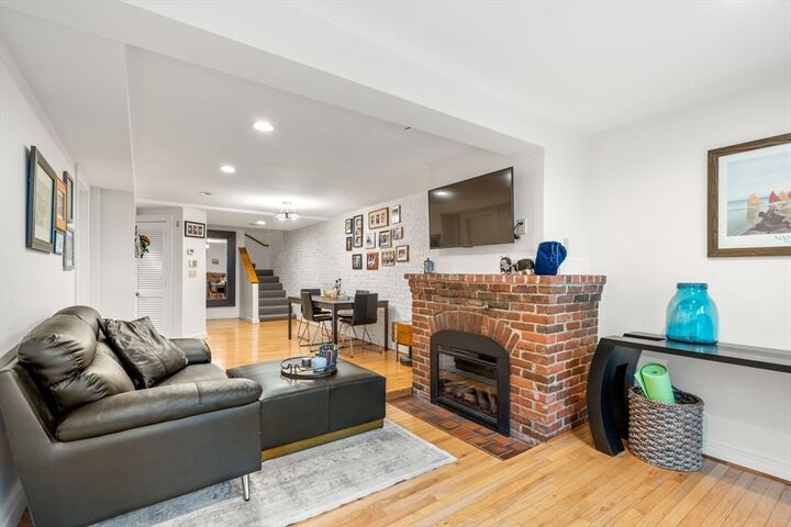 Property Photo:  69 Saint Botolph 1A  MA 02116 