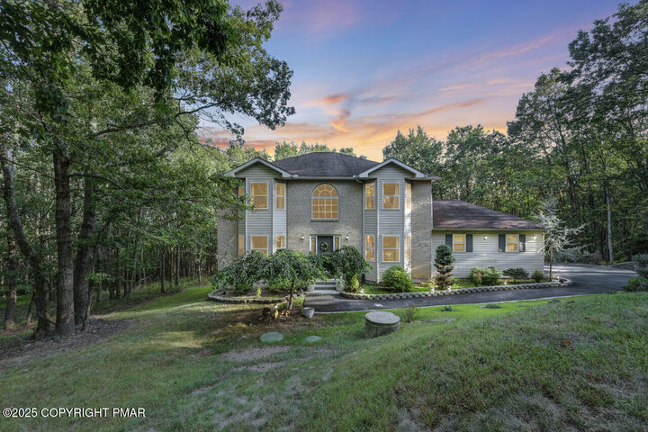 Property Photo: 128 Wilson Court PA 18353