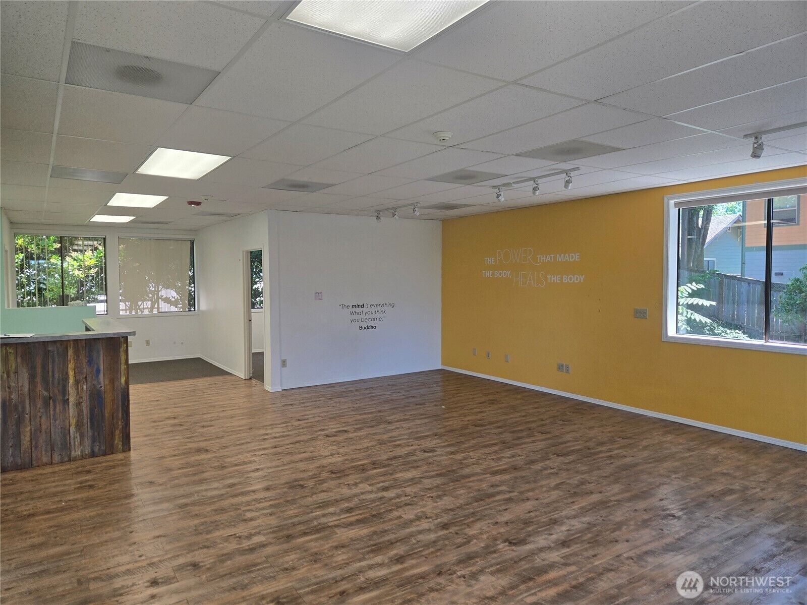 Property Photo:  1211  4th Avenue E 202  WA 98506 