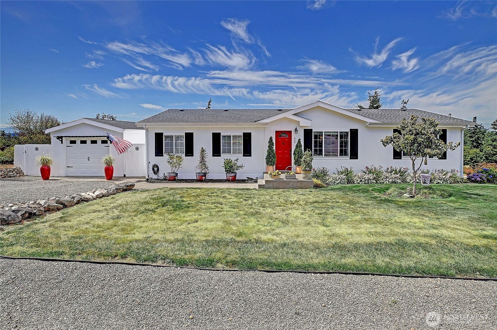 Property Photo:  998  Circle Drive  WA 98282 