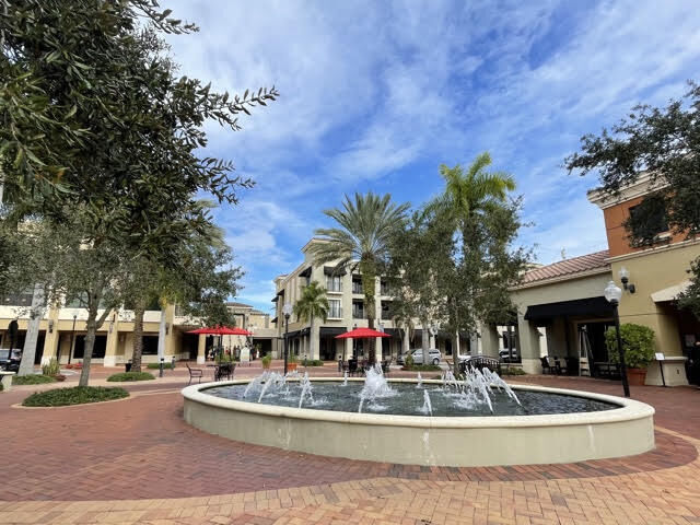 Property Photo:  4905 Midtown Lane 2102  FL 33418