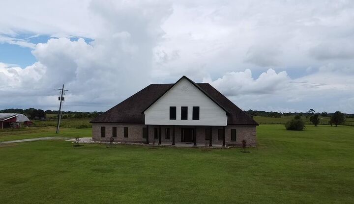 Property Photo:  13979 Shellhammer Rd.  TX 77665 