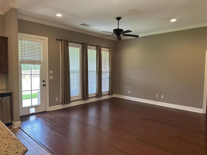 Property Photo: 2212 Alexa Lane LA 70663