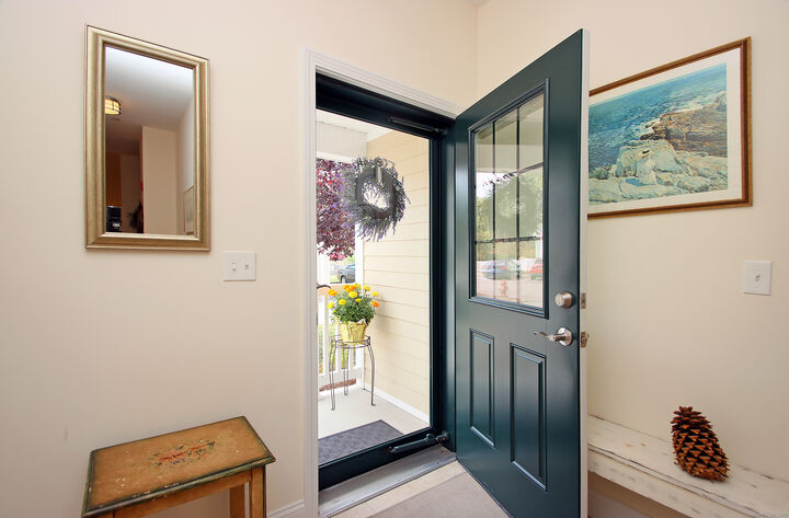 Property Photo:  38 Hope Street 117  CT 06357 