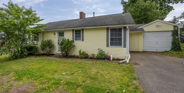 87 Lake Shore Drive  Middlefield CT 06455 photo
