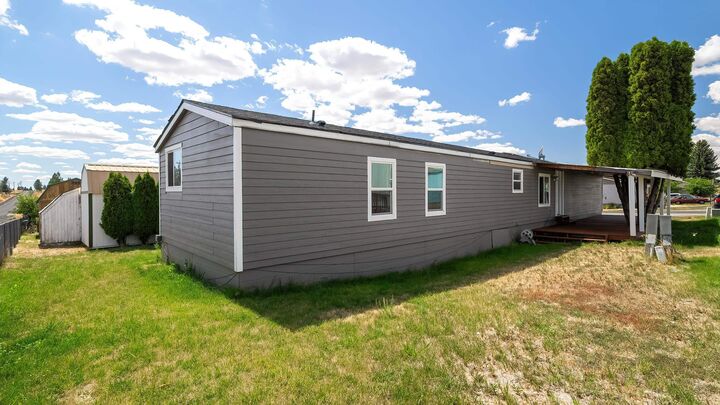 2201 N Craig Rd 274  Spokane WA 99224 photo